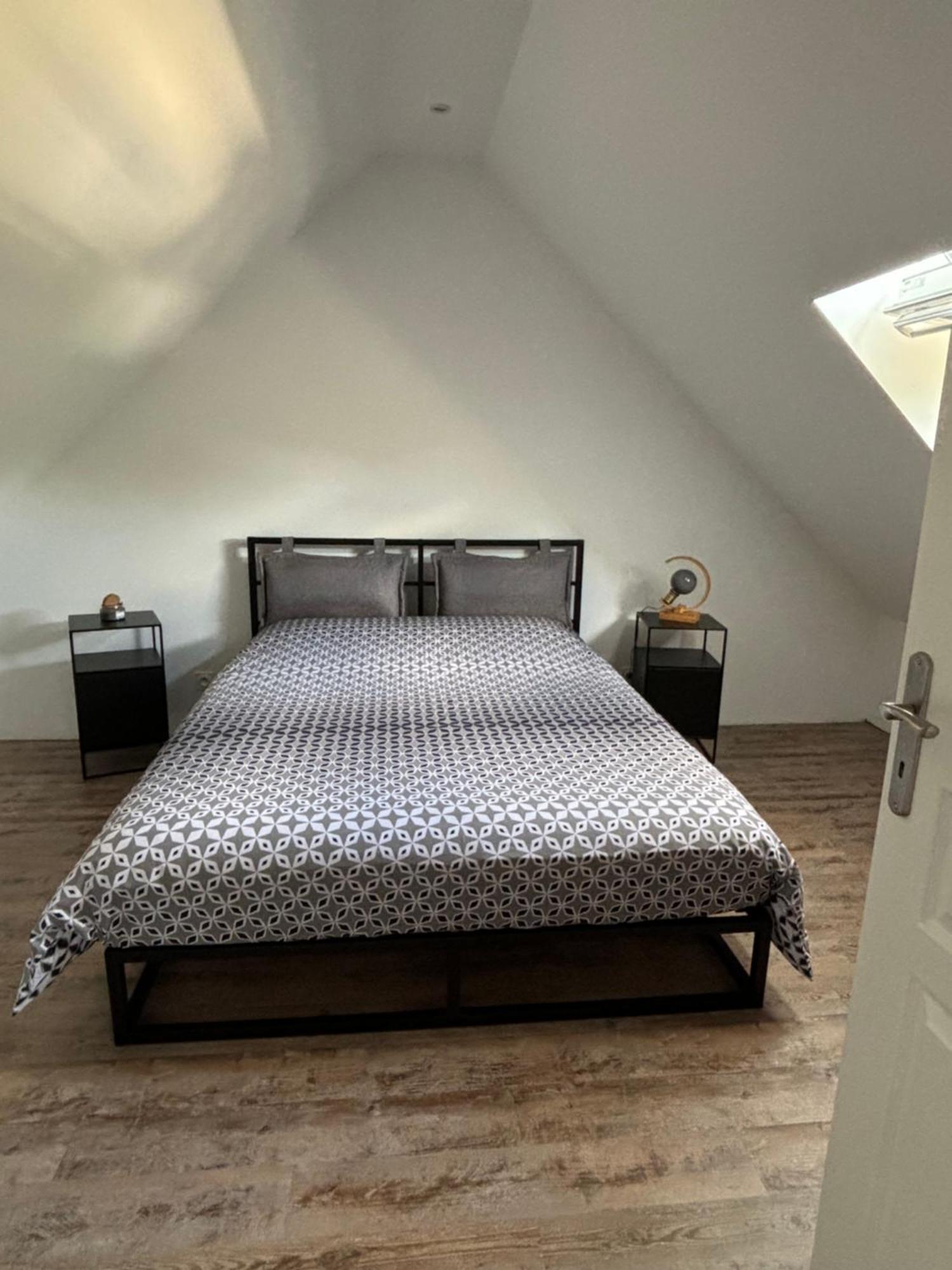 Loft Prive Proche Beauval Et Chambord Villa Lassay-sur-Croisne Exterior photo